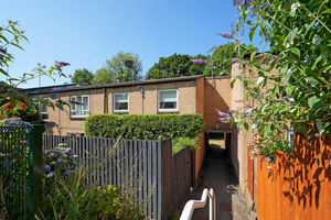 Scraith Wood Drive
